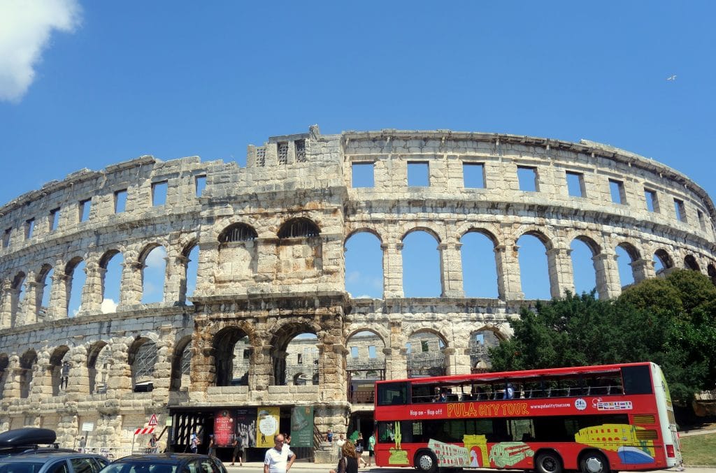 amphithéâtre de Pula